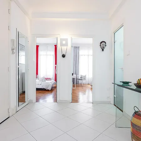 Feel - Grimaldi 니스